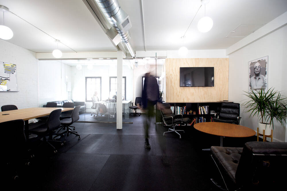 26 AKG Office